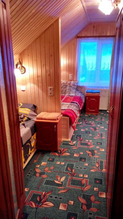 Cottage Ozerniy 라제슈치나 객실 사진