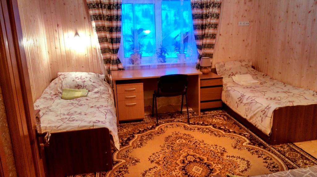 Cottage Ozerniy 라제슈치나 객실 사진